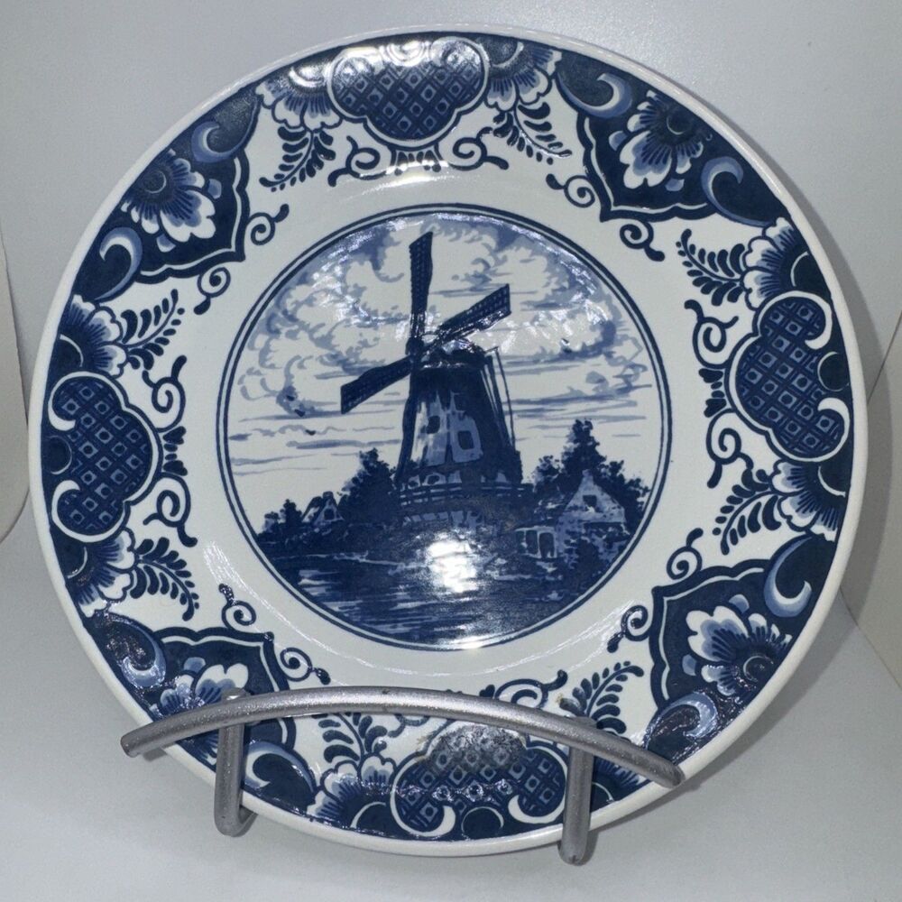 Delft Holland Pottery 7.25” Salad Plate Classic Blue Windmill 418